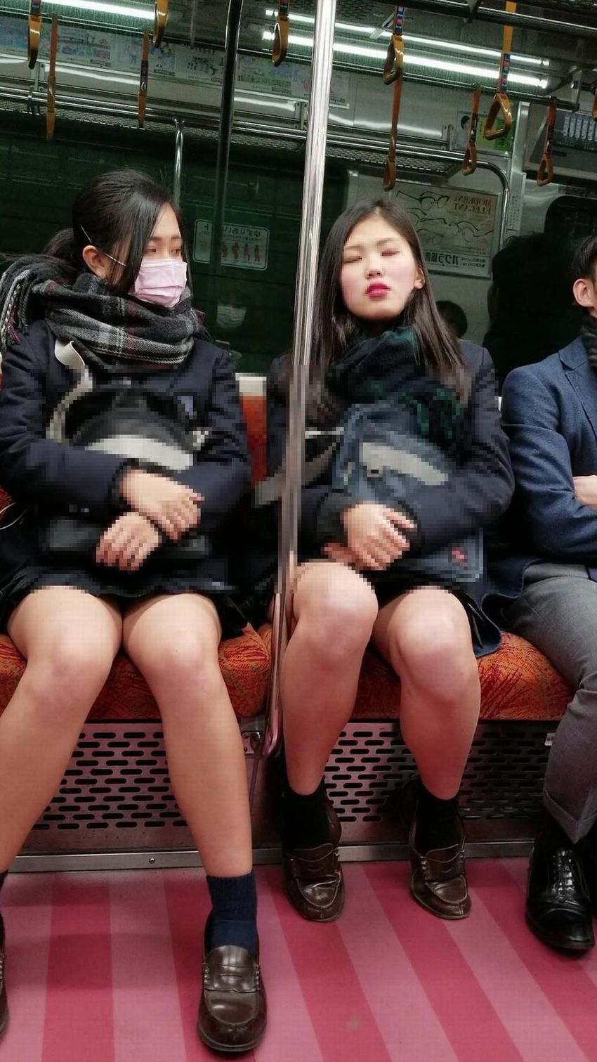 電車内での女子校生の日常vol019 (4)