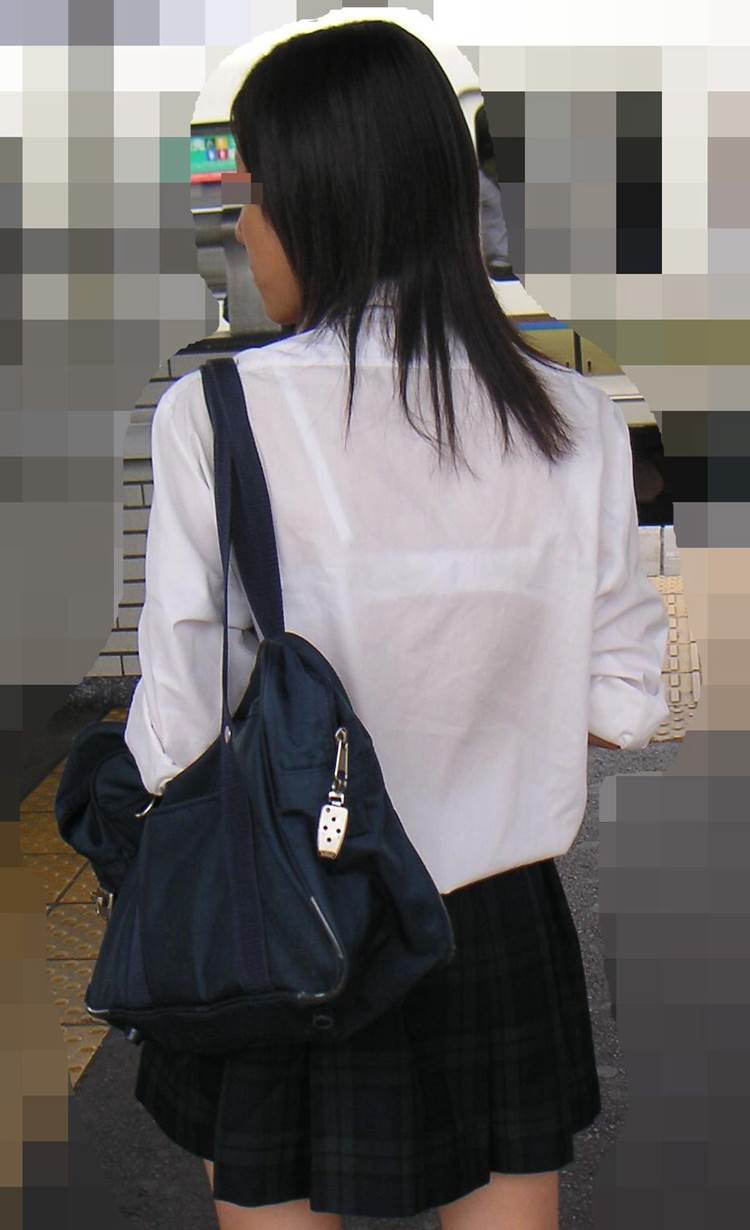 JK透けブラ画像｜街中に居る女子高生の透けブラエロ画像４０枚