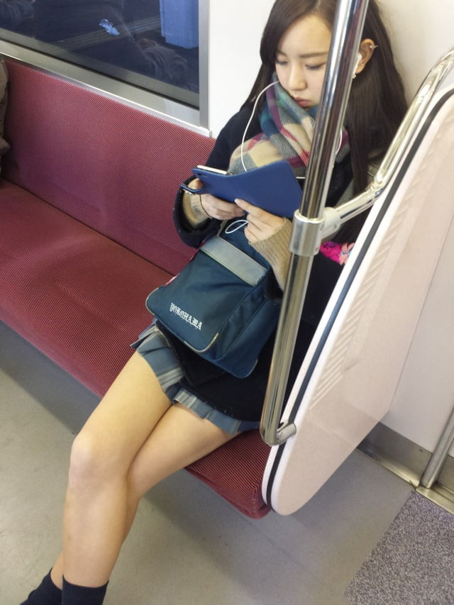 電車で通学する女子高生はなぜ痴漢されるのか (3)